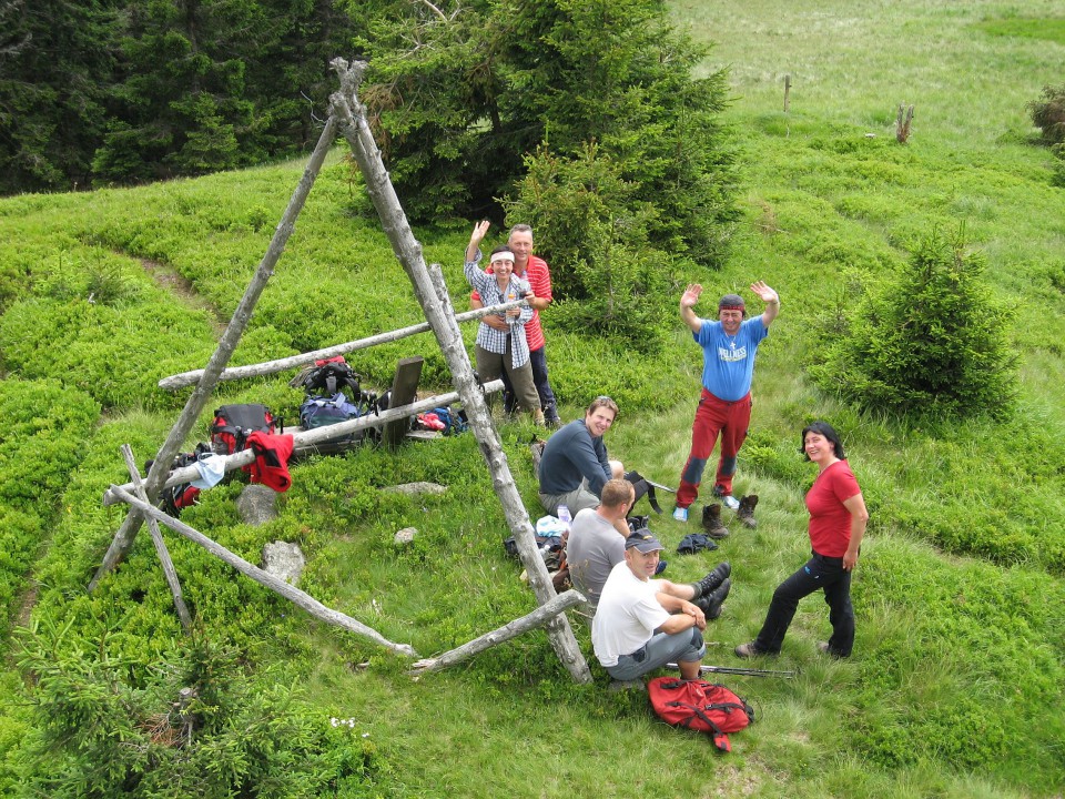 Ljubenske rastke-Komen(1684m)-Travnik(1637m)- - foto povečava