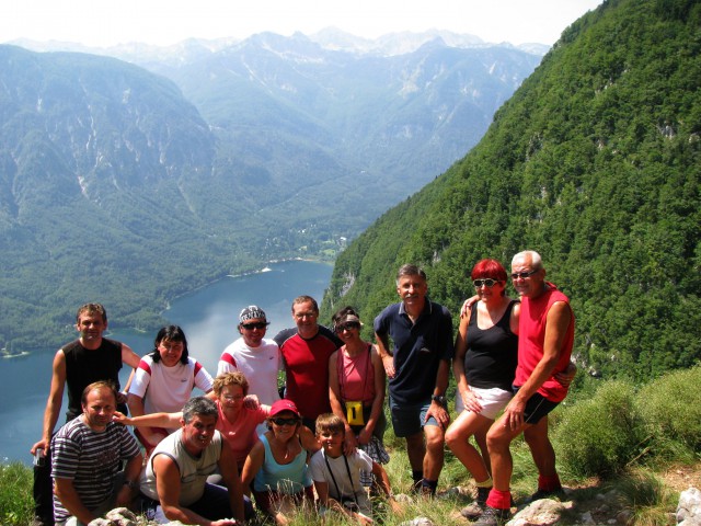 Pohod na Triglav(Vrata-Triglav-Trigl. jezera- - foto