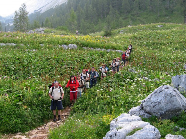 Pohod na Triglav(Vrata-Triglav-Trigl. jezera- - foto