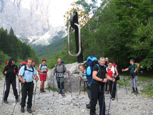 Pohod na Triglav(Vrata-Triglav-Trigl. jezera- - foto