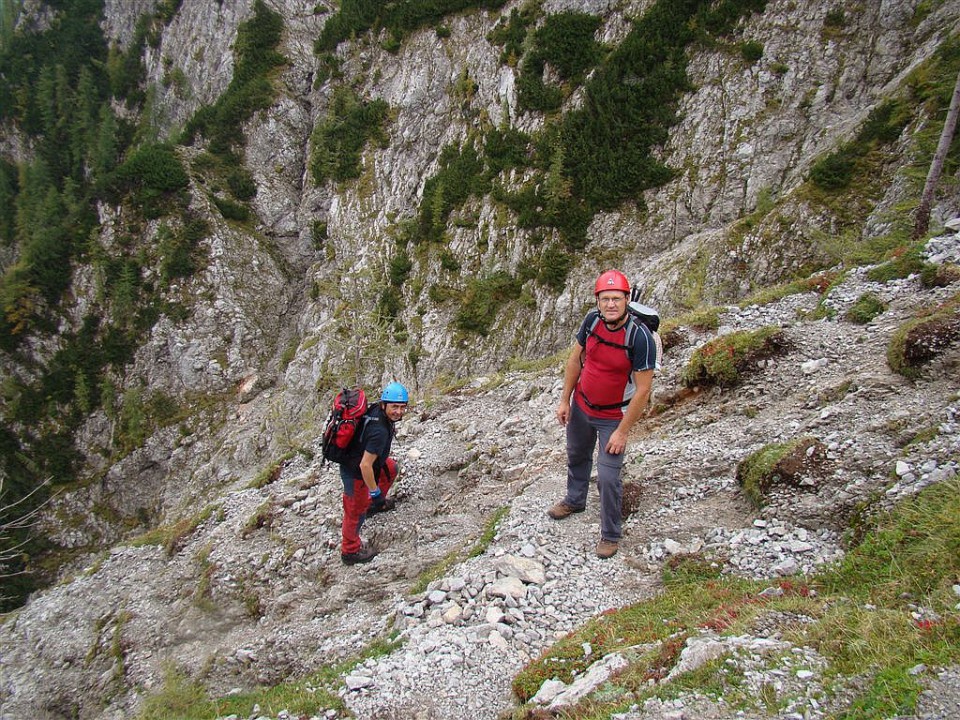 Dom pod Storžičem-Žrelo-Storžič-Škarjev rob-2 - foto povečava