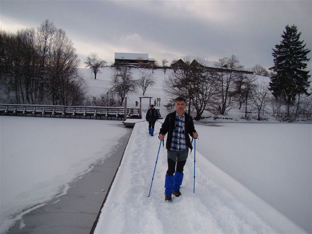 Lopata-Šentjungert-Šmart.jezero-19.12.2010 - foto