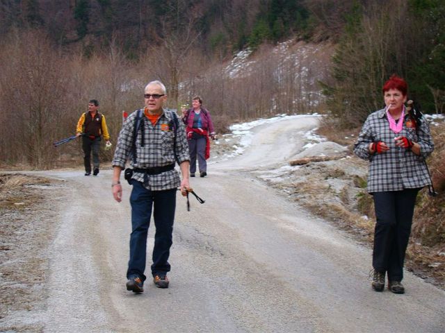 Krašnja-Limbarska gora-Trojane-13.3.2011 - foto