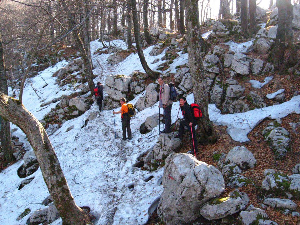 Predmeja-M.Golak(1495m)-Čaven-3.4.2011 - foto povečava