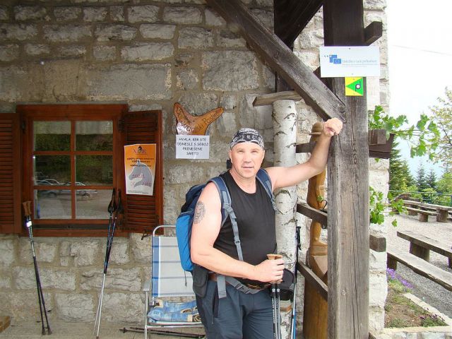 Gospodična-Trdinov vrh; Mirna g.-8.5.2011 - foto