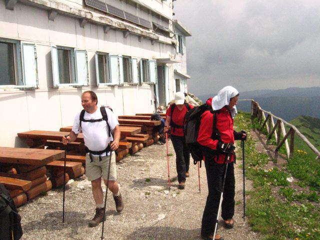 Stržišče-Črna prst-Rodica-12.6.2011 - foto