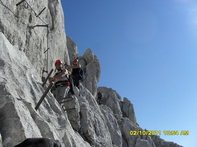 Vrata-Bivak-Škrlatica-2.10.2011 - foto