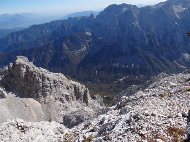 Vrata-Bivak-Škrlatica-2.10.2011 - foto