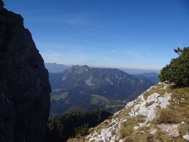 Bukovnik-Grohat-Raduha-Loka-(16.10..2011) - foto