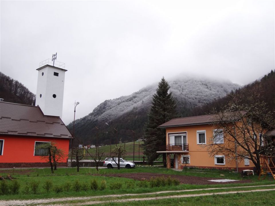 JAGNJENICA-SVIBNO-JATNA-KLADJE-1.4.2012 - foto povečava