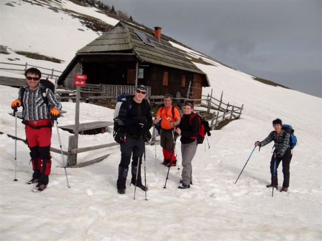 Radušnik-Koča na Loki-Raduha(2062m)-6.4.2014 - foto