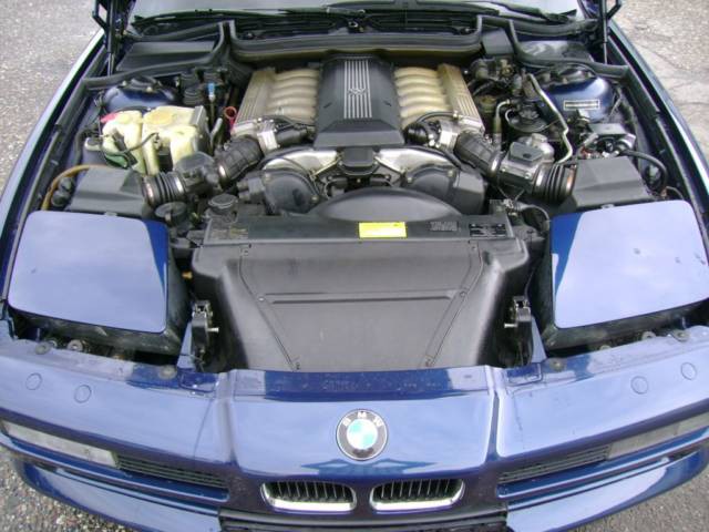 BMW 850 - foto povečava