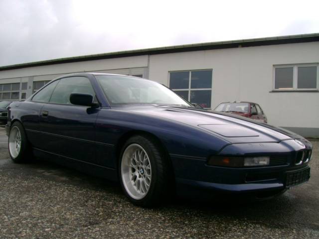 BMW 850 - foto povečava