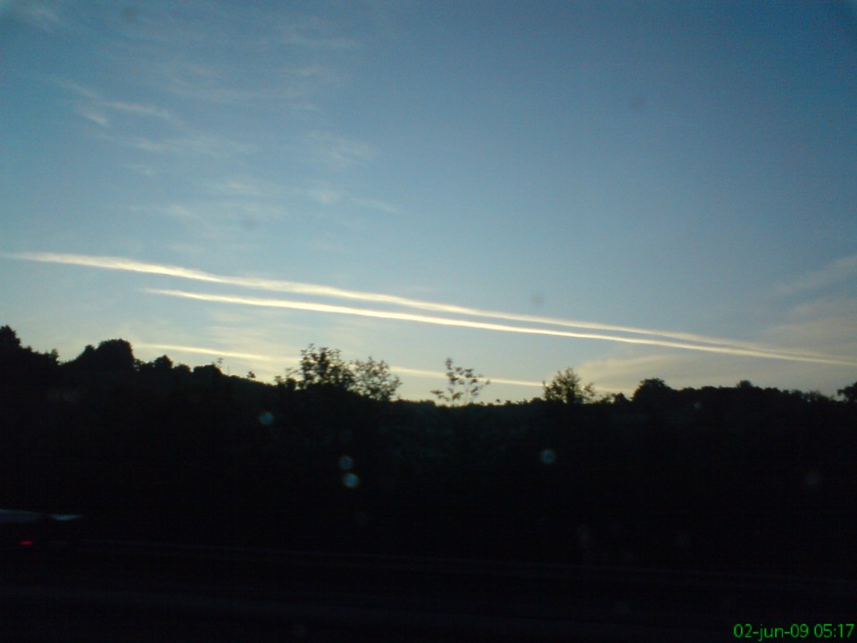 CHEMTRAIL - foto povečava