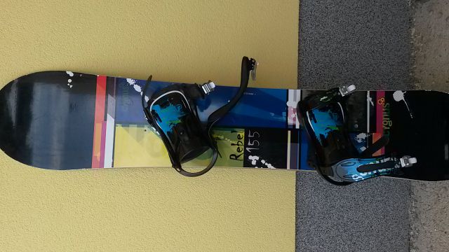 Snowboard deska - foto