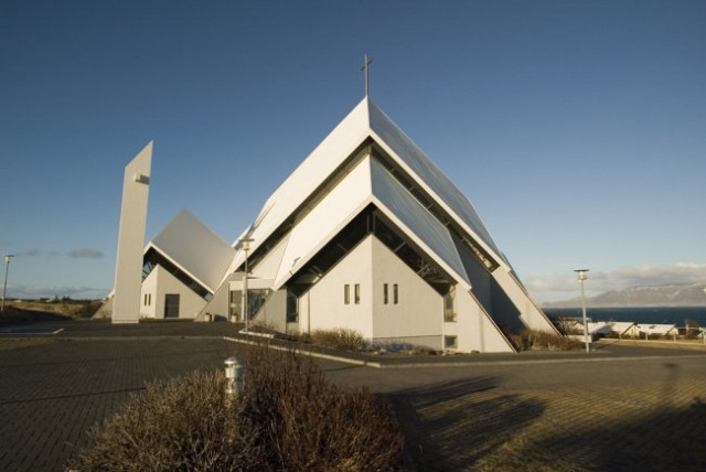 Cerkev v Seltjarnarnesu