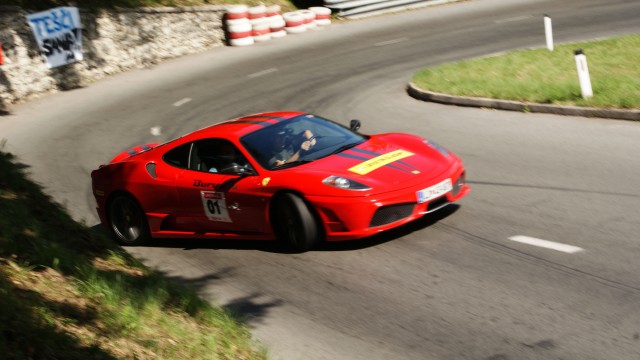 Ghd petrol ferrari - foto