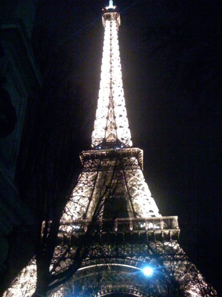 Pariz ponoči - foto povečava