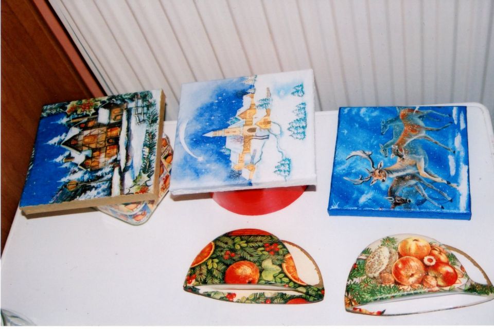 slike in stojala za papirnate  servetke