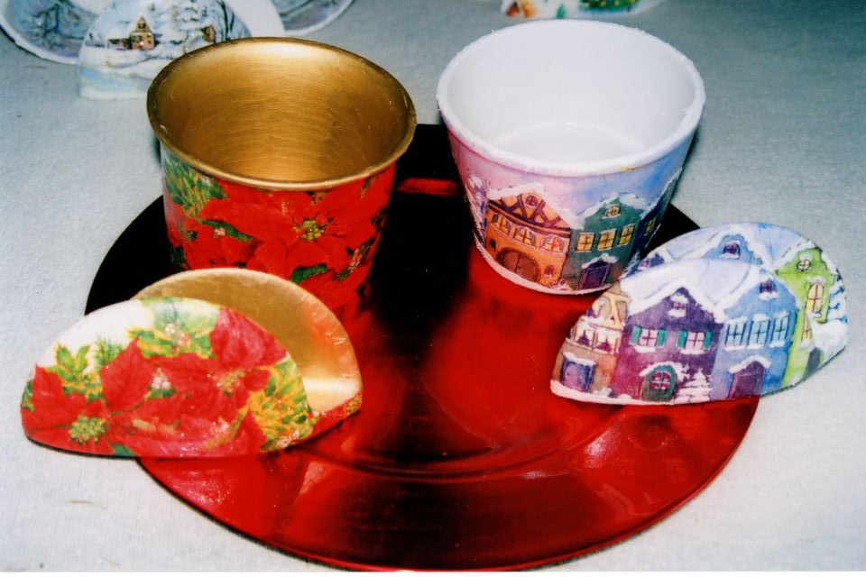 lončka za rože in stojali za servetke