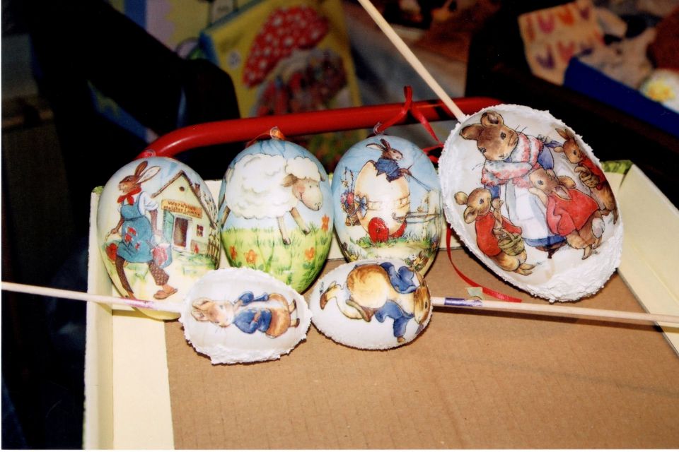 servetna tehnika na plastičnih jajc