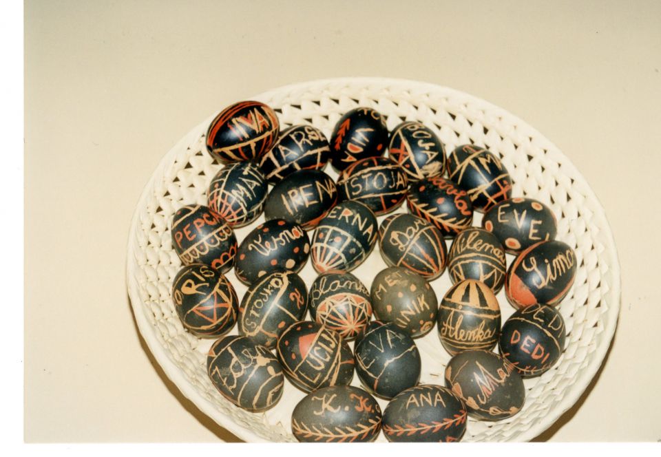 belokranjska pisanica po savinjsk