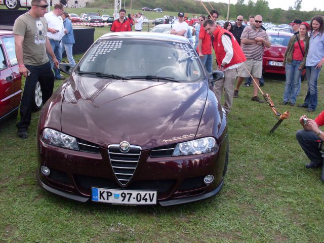 Alfa meetings - 02   Komarom 2009 - 1 - foto