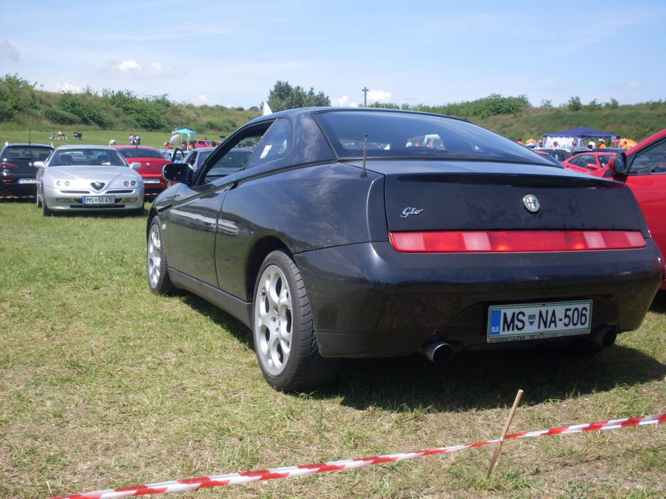 Alfa meetings - 15 Komarom 2010 - 2 - foto povečava