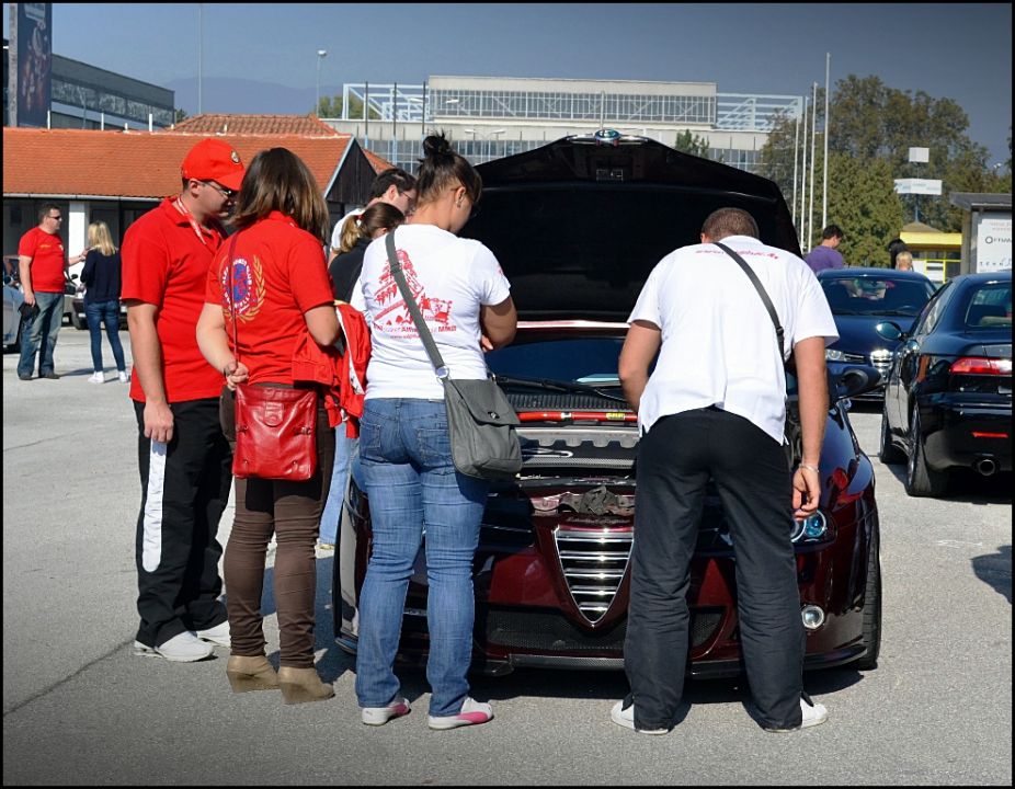 Alfa meetings - 45  zagreb 2012 - foto povečava