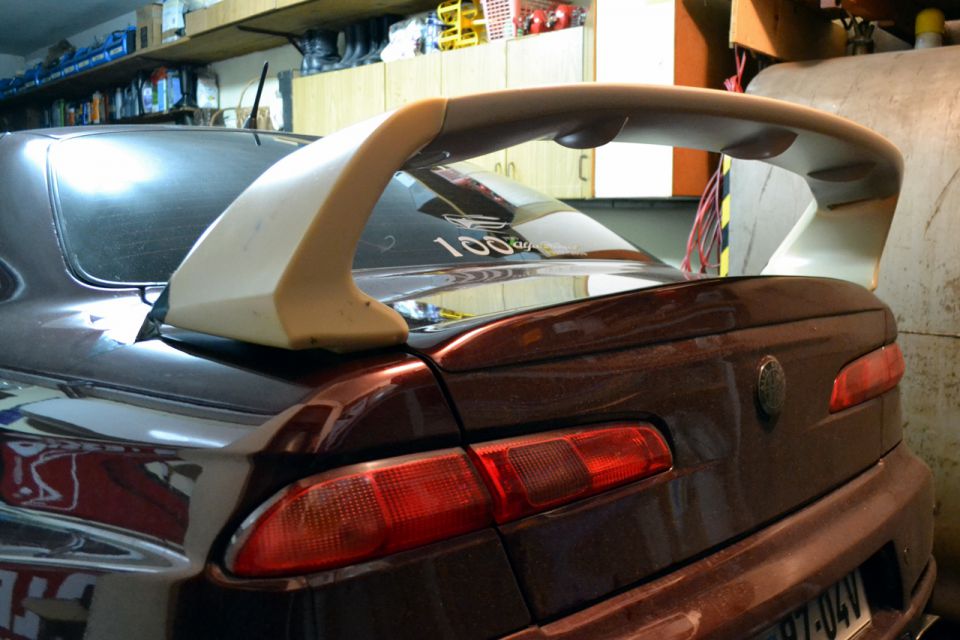 Project rear spoiler - foto povečava