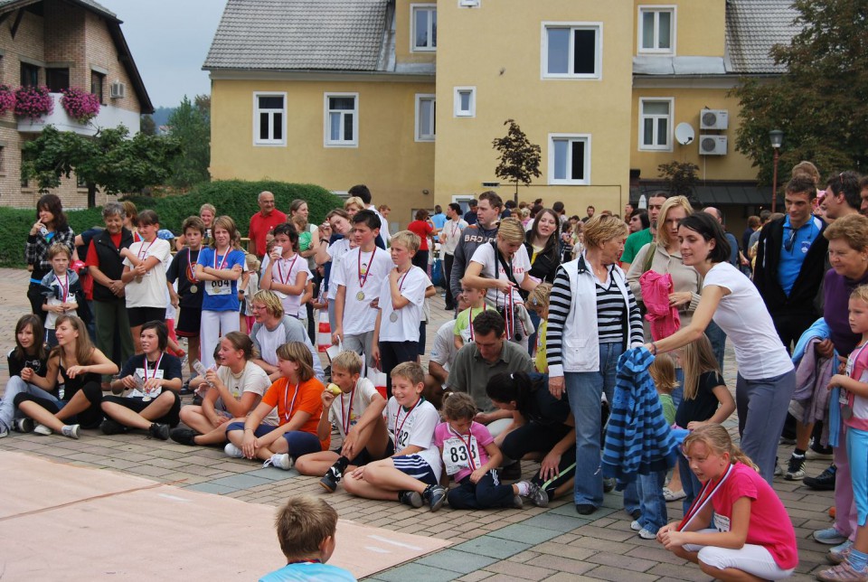 Rokec 09 - foto povečava