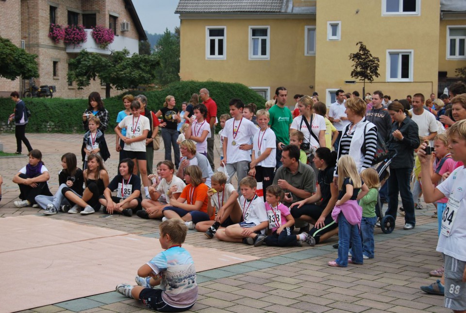 Rokec 09 - foto povečava