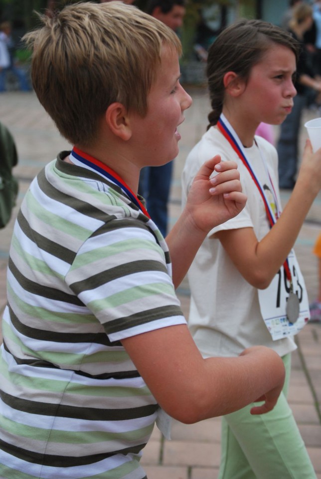 Rokec 09 - foto povečava