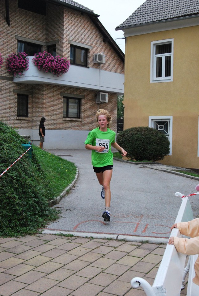 Rokec 09 - foto povečava