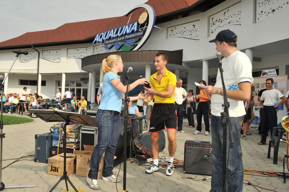 Rokov tek 09 - na cilju - foto povečava