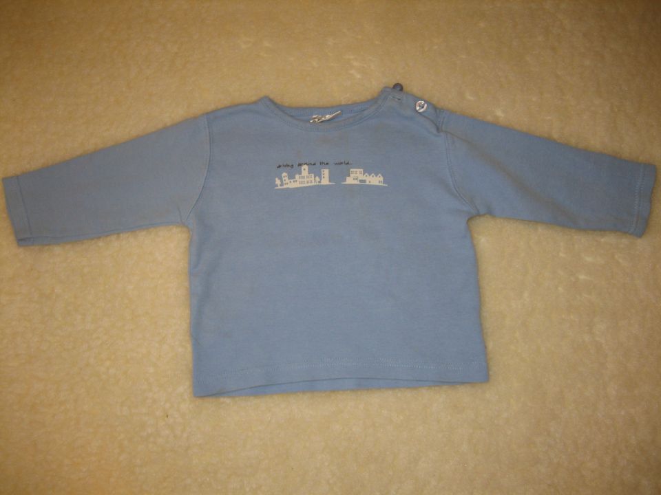 Majčka, vel: 80 (podarim zaradi madežev)