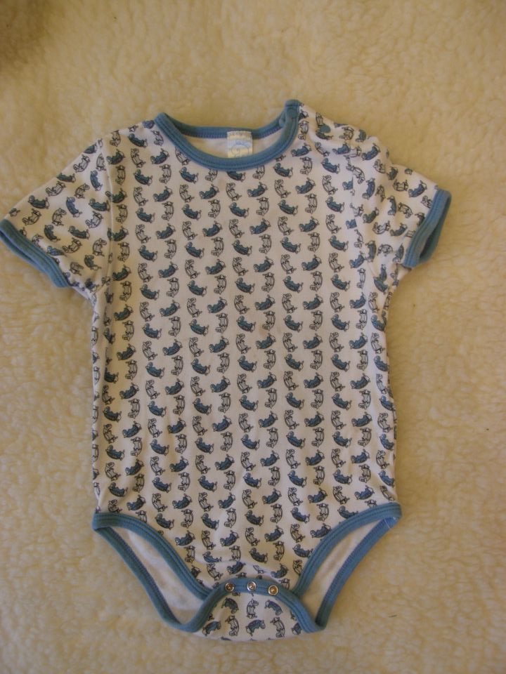 Body, vel: 92, ampak bolj 86, z madeži, podarim