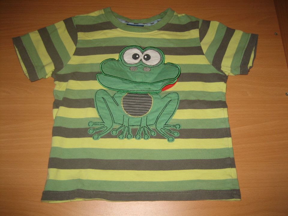majčka cherokee, št. 104,mini madež-nasl.slika, cena 3€
