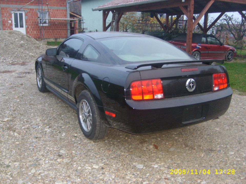 Ford Mustang 2006 - foto povečava