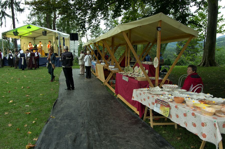 14. september 12 zvečer - foto povečava