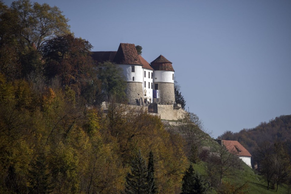 1. november 17. - foto povečava