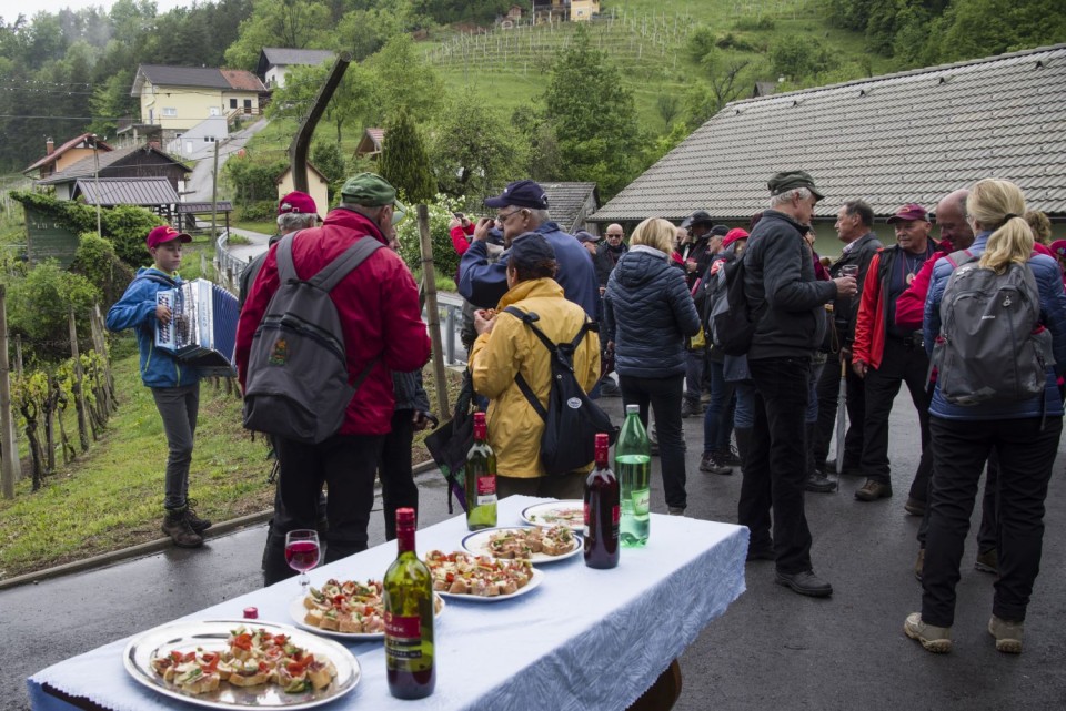 4. maj 19. - foto povečava