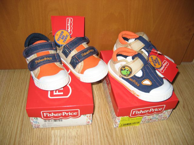 čeveljčki copatki fisher price 22 23 - 14 eur par