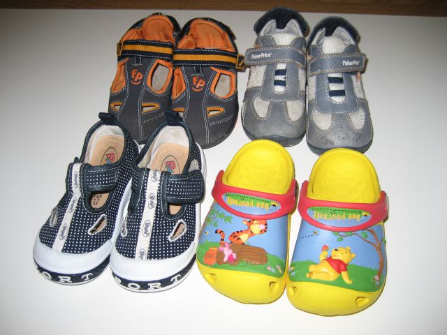 Fisher price crocs pami 23