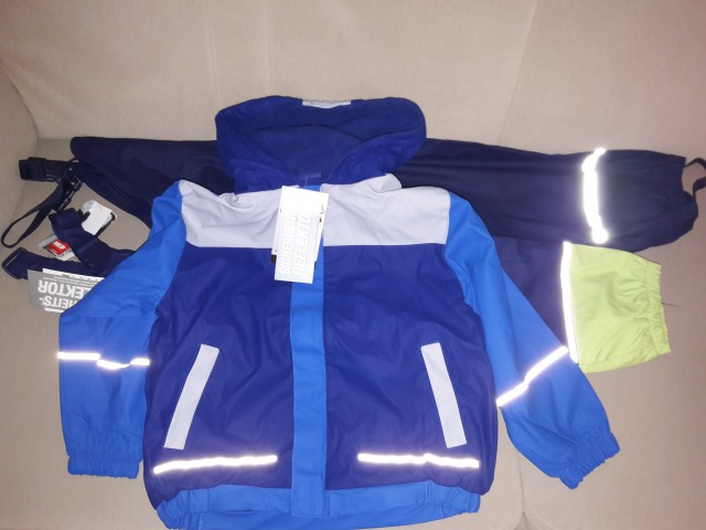 Novo z etiketami dežne hlače dežna jakna  110 116
