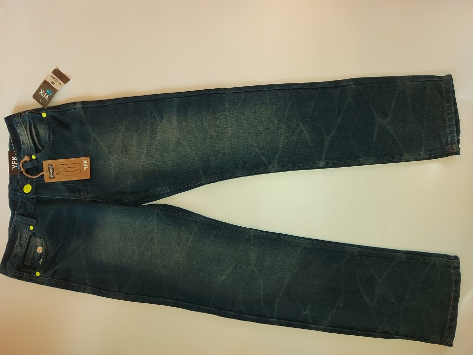 jeans hlače 158 nove 5 eur 