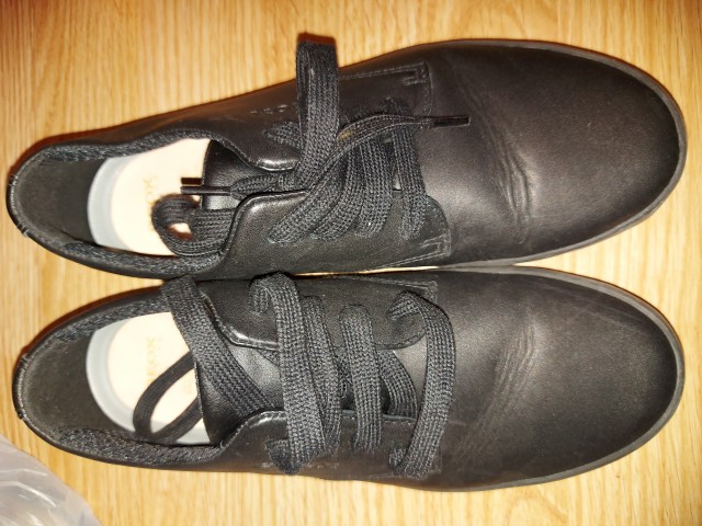 Geox 36 črni usnjeni čevlji
