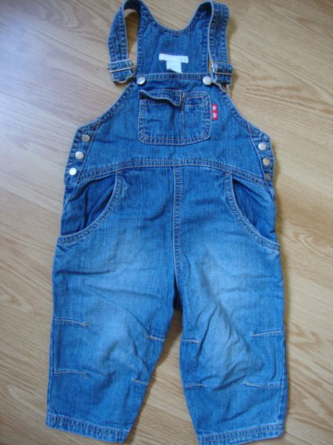 h&m jeans hlače na naramnice 80, 5 eur