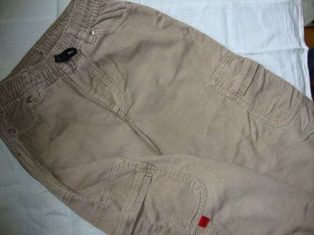 lenny jeans žametne hlače, 116-122, 4 eur