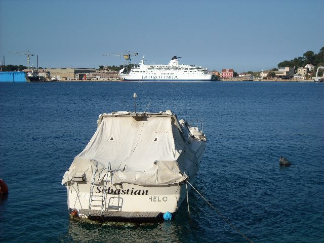 Cres 2010 - foto povečava